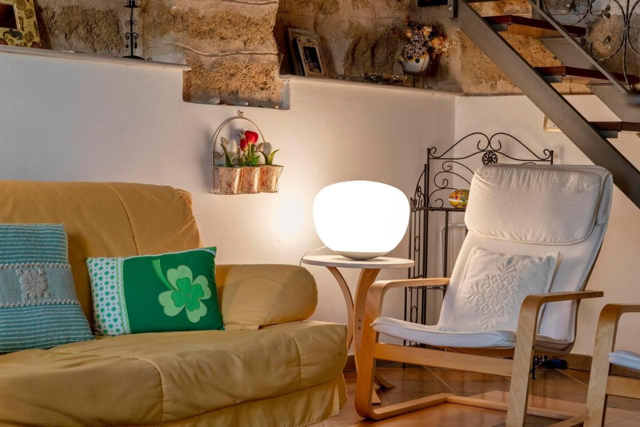 Emerald Attic In Old Town By Sea *